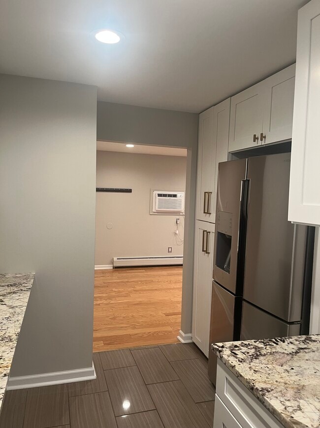 Photo - 1707 E 14 Mile Rd Unit B