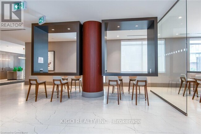 Photo - 55 Duke St W Unité 905