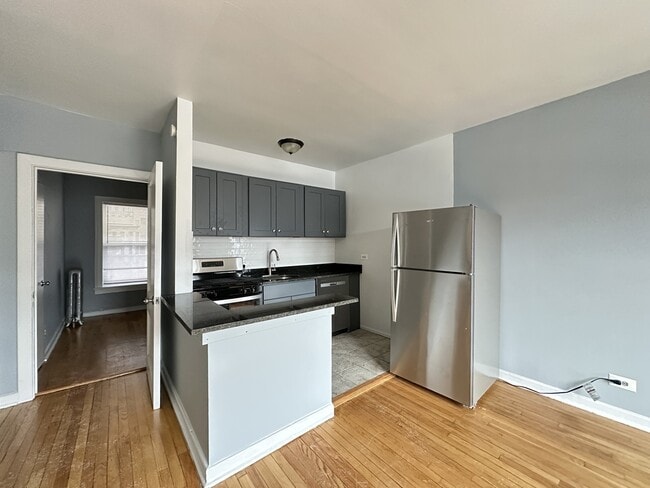 Photo - 5659 N Ridge Ave Unit A03W