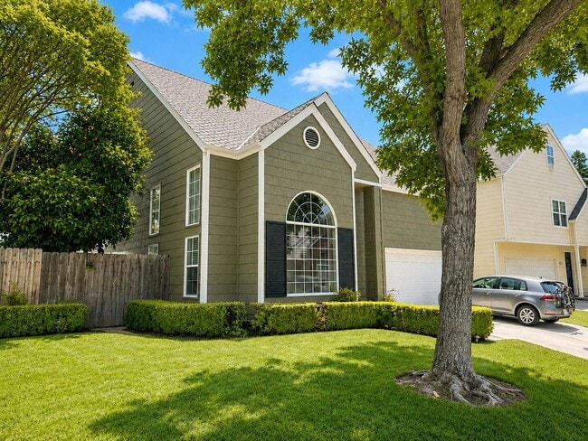 Photo - Beautiful Woodward Park 3/3 in Gated Community