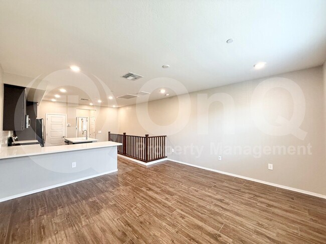 Photo - 1823 E Chelsea Ln