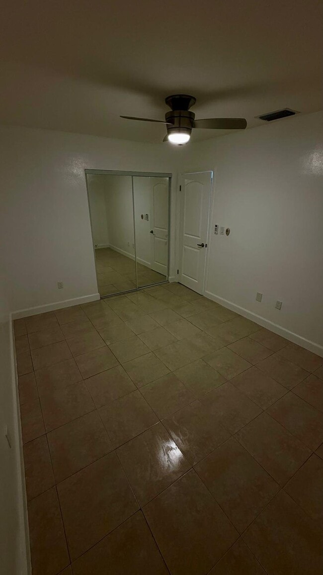 Photo - 4384 NW 202nd St Unidad #2