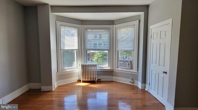 Photo - 432 W Bringhurst St