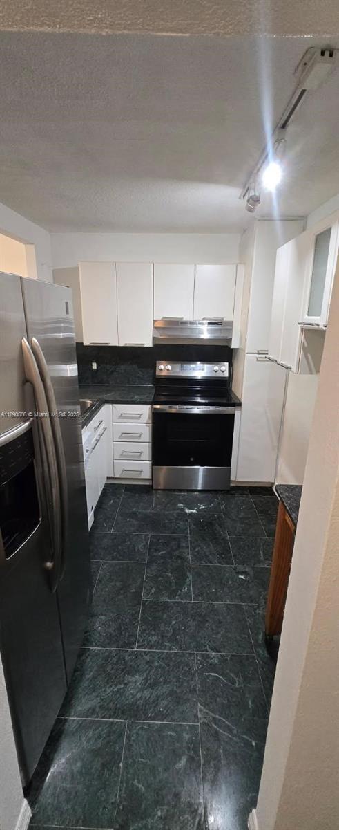 Photo - 2016 Bay Dr Unit 405