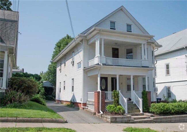 Building Photo - 23 Hillside Ave Rental