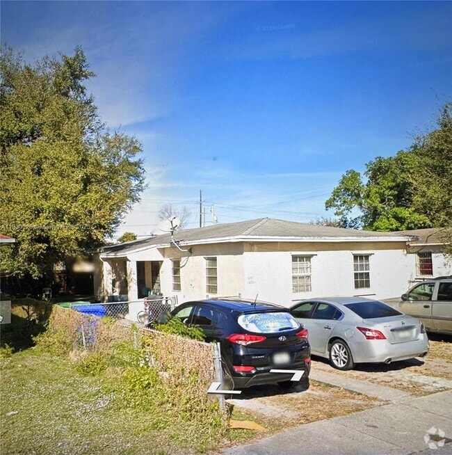 Building Photo - 1291 NW 57th St Unit #1291 Rental