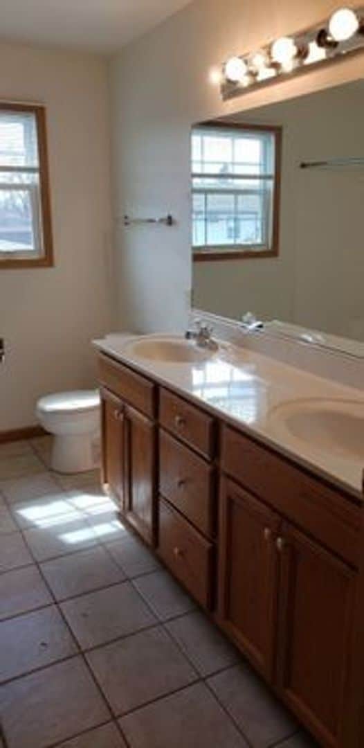 Photo - 601-603 Nicolet Ave. Unidad 601