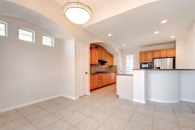 Photo - 34 N Longsford Cir