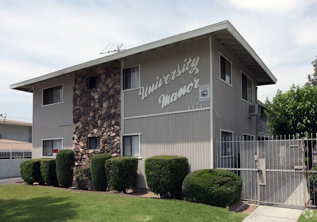 Photo - University Manor Apartments