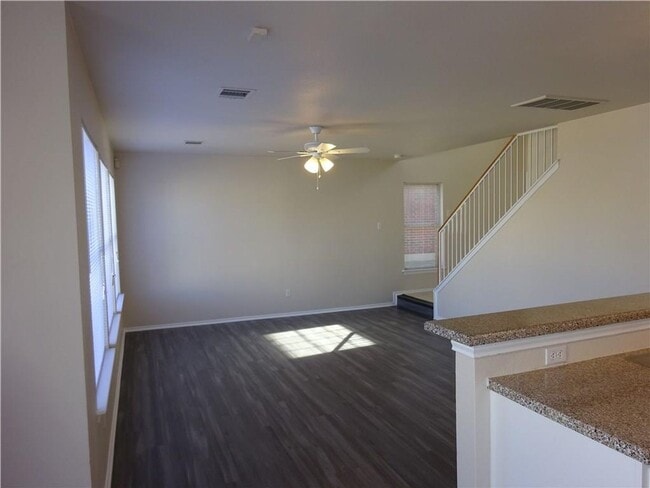 Photo - 1016 Doras Dr