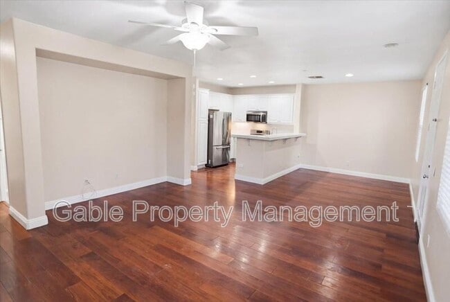 Photo - 24025 Park Ln