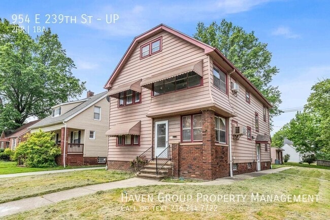 Photo - 954 E 239th St Unit UP