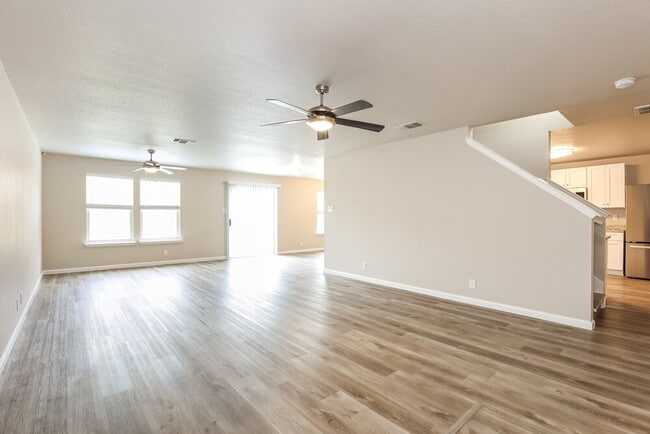 Photo - 6323 Wild Flower