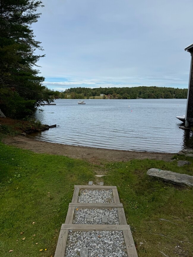 Photo - 3 Pond Rd Unidad Downstairs