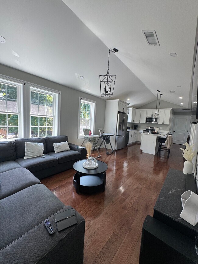 72 Wadsworth St Unit 2