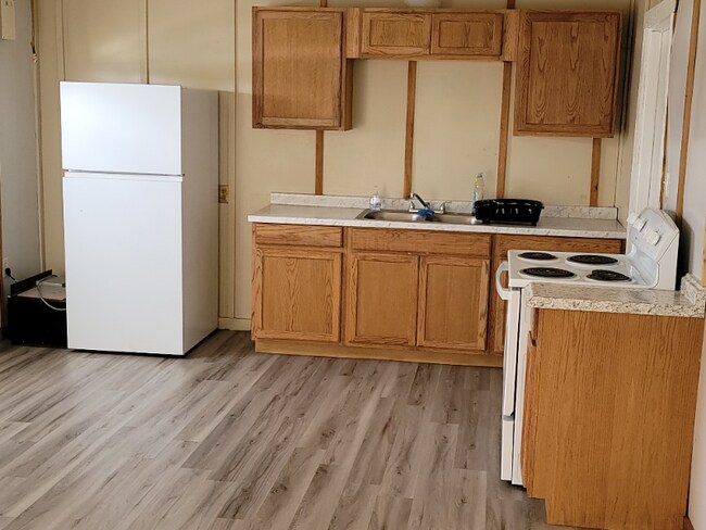 Photo - 515 E Main St