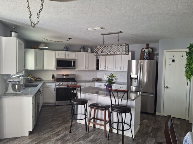 Photo - 9408 Calico Pl NW