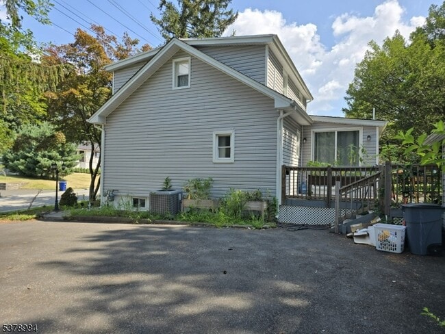 Building Photo - 358 N Haledon Ave Rental