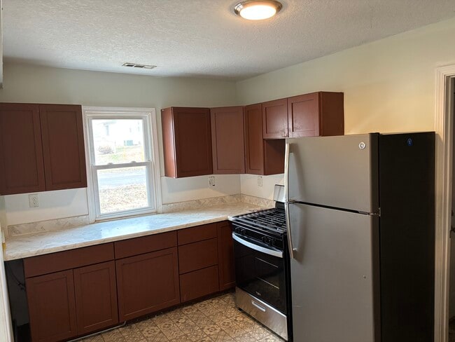 Photo - 1417 43rd St