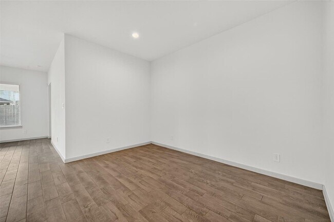 Photo - 29215 Pikes Peak Dr