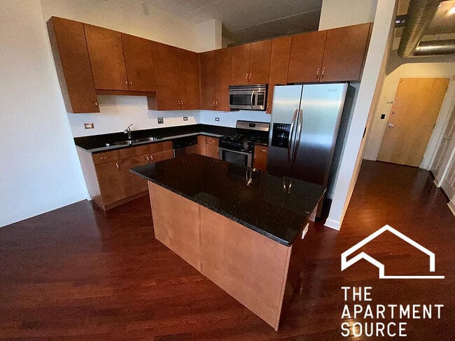Photo - 3125 W Fullerton Ave Condo Unit 412