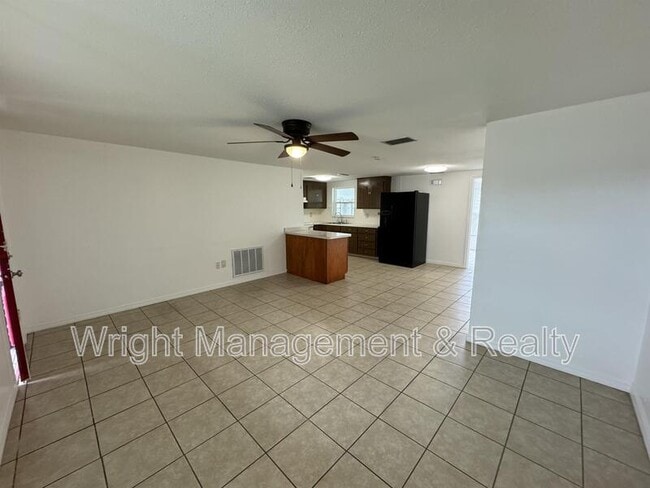 Photo - 7639 Jasmine Blvd