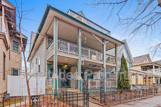Photo - 2535 Aldrich Ave S