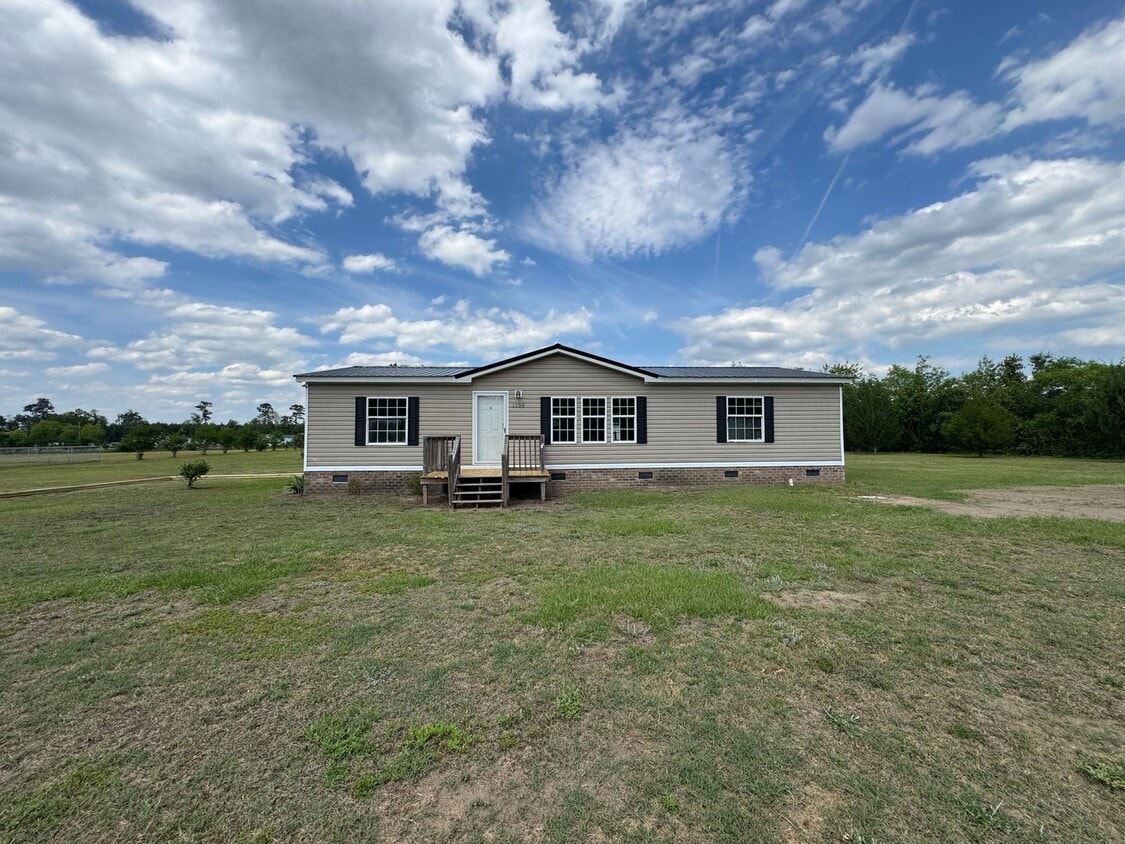 Loris - 3 Bedroom / 2 Bathroom Manufacture... - Loris - 3 Bedroom / 2 Bathroom Manufacture...