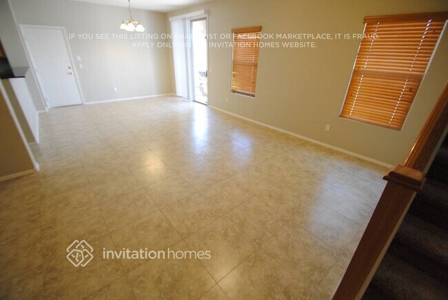 Photo - 3947 E Kent Ave