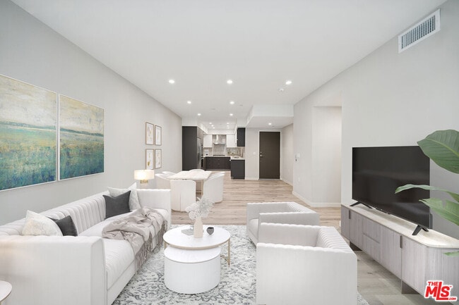 Photo - 1051 S Corning St Unit 103