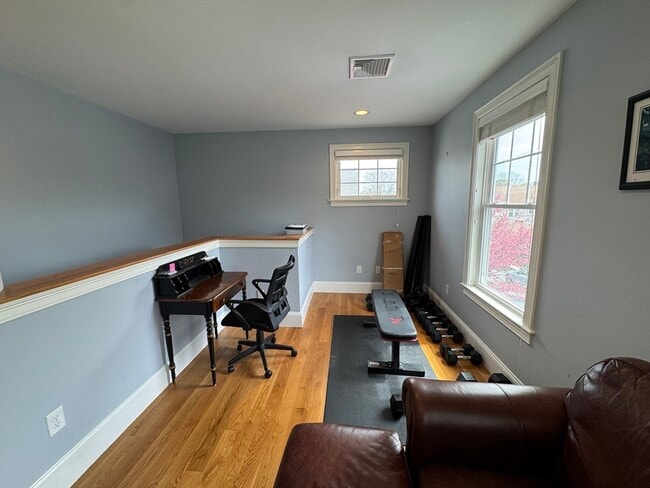 Photo - 10-12-12 Chestnut St Unit 12