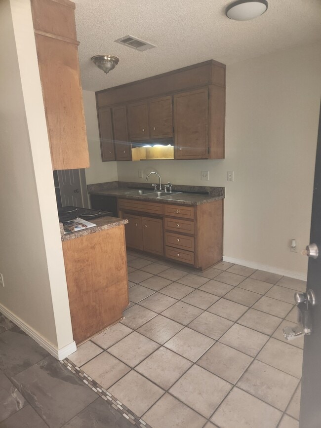 Photo - 8190 Stonebrook Dr Unit 2/B