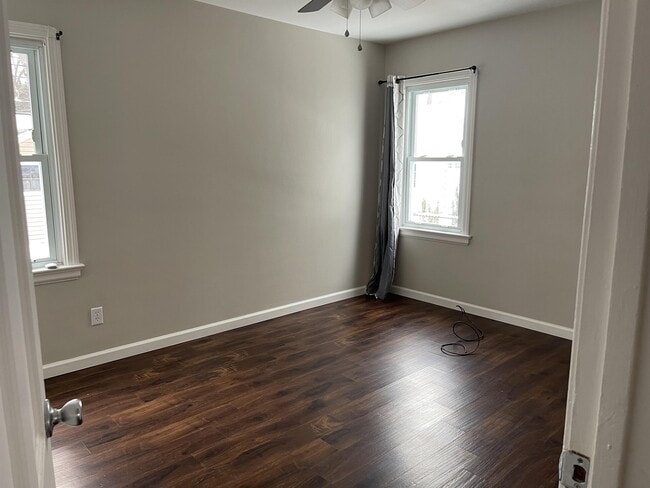 Photo - 610 Parkside Dr