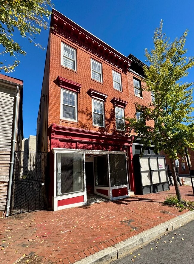 Building Photo - "Urban Charm in Baltimore, MD for rent Unit 2
