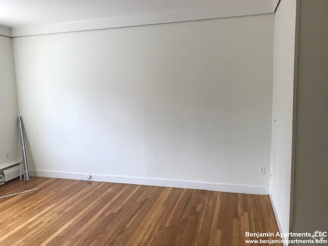 Building Photo - 510 Beacon St Unit 23 Rental