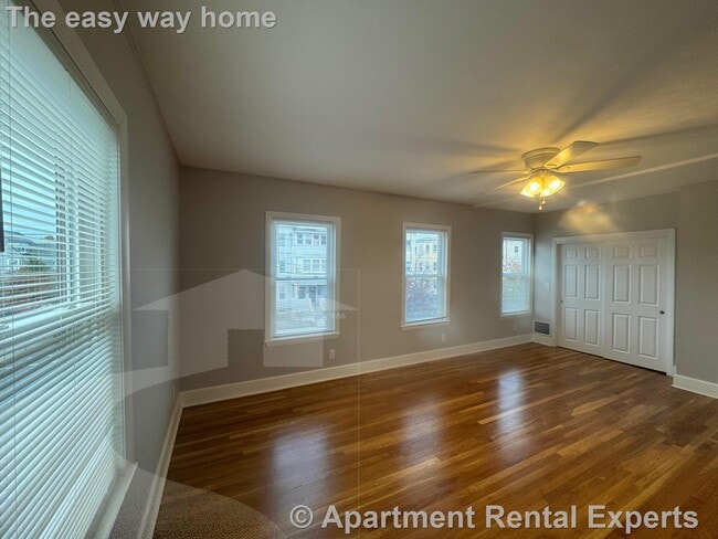 Photo - 103 Webster St Unidad #2