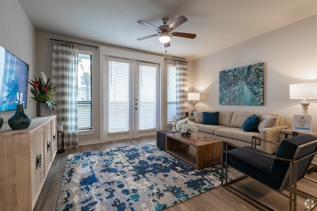 Photo - Stylish Katy Living + Special Savings! Unidad SNTA2