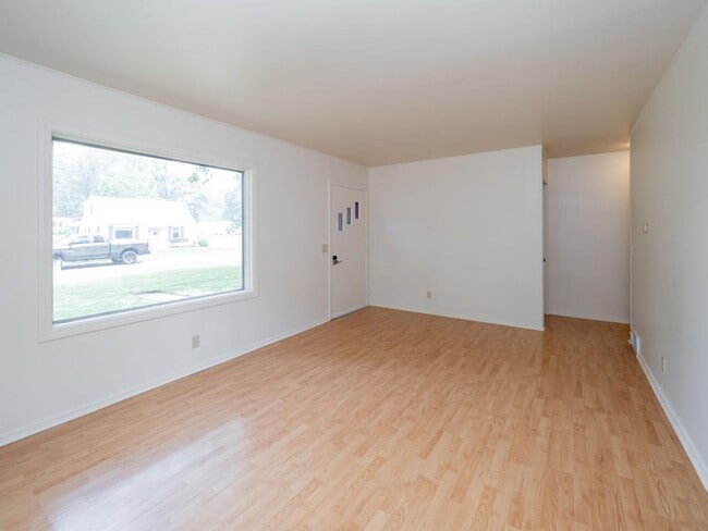 Photo - Two bedroom home in Portage