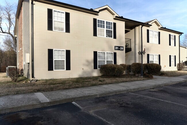 Washington Square - Washington Square Apartments