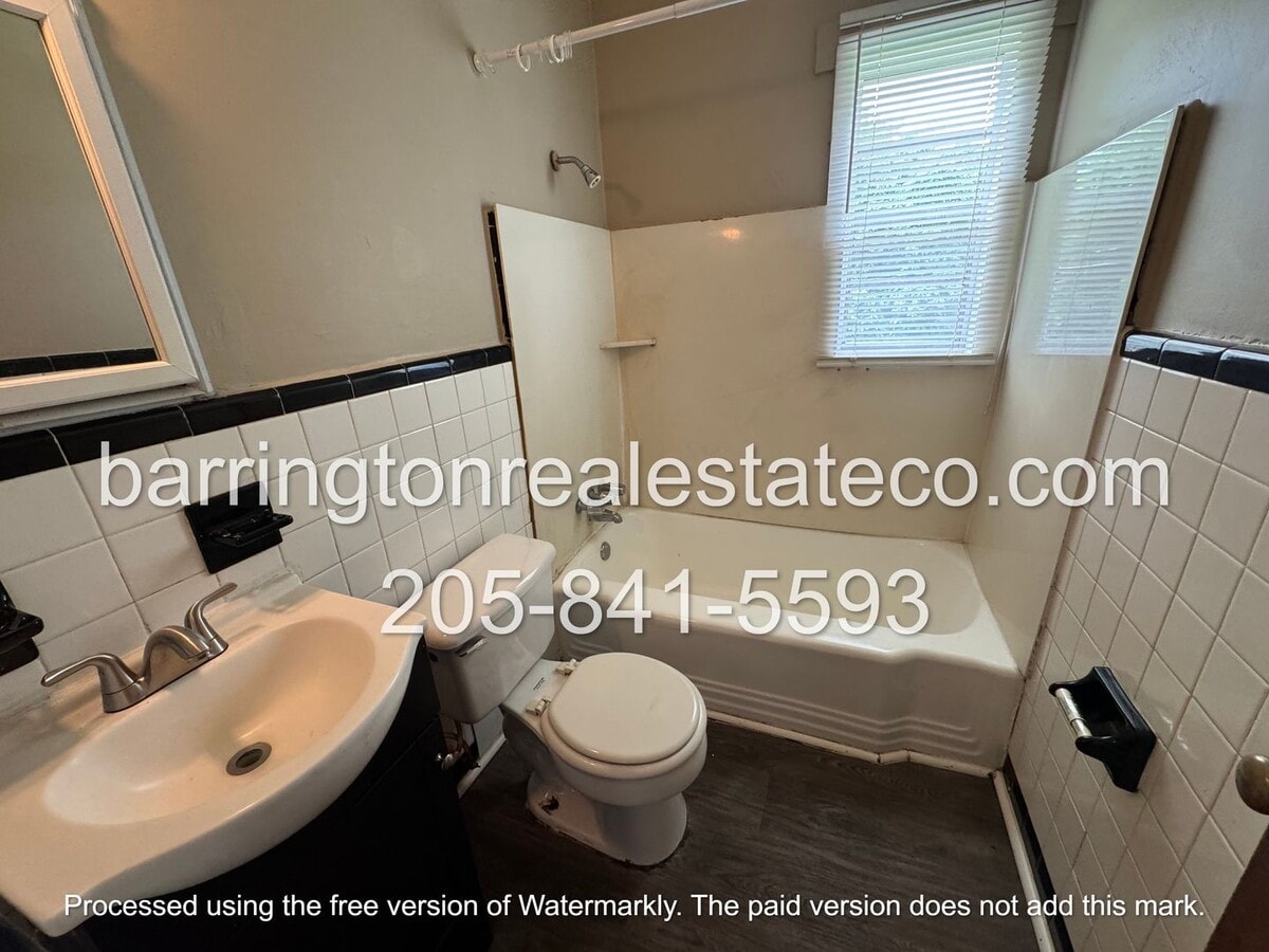 Photo - 1224 Maple St Unit 4