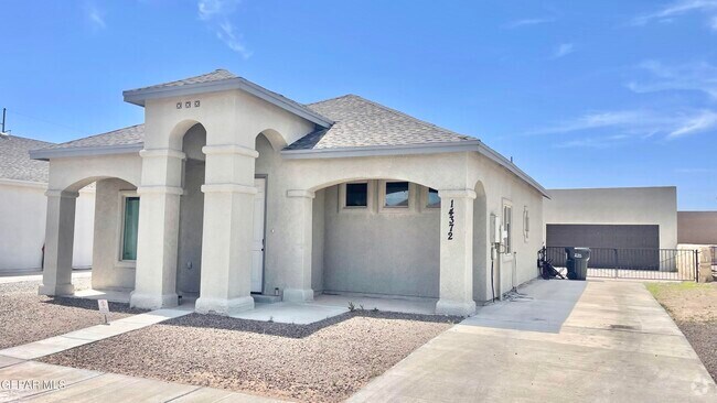 Building Photo - 14372 Chris Zingo Ln Rental