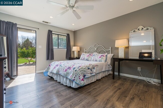 Photo - 2904 Canterbury Cir