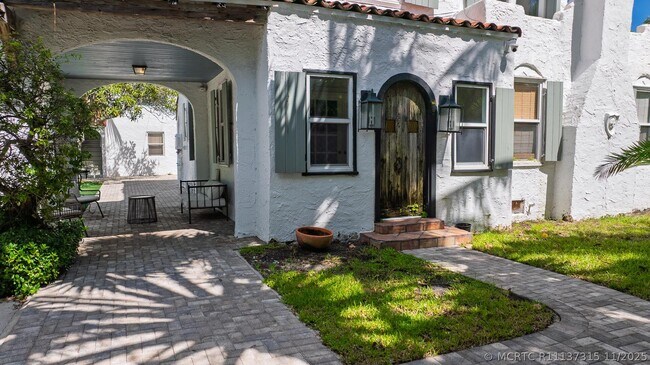 Photo - 717 Forest Hill Blvd