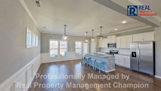 Photo - 4 BD/3.5 BA plus Bonus Room with Open Floorplan and Fenced Back Yard
