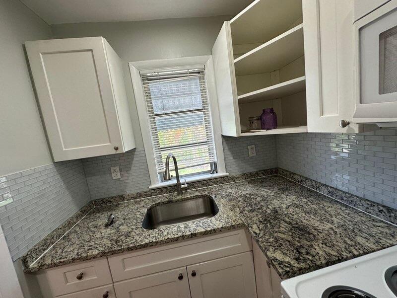 Photo - 631 N Federal Hwy