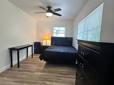 Photo - 8117 Alveron Ave