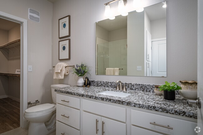 1BR, 1BA - 716SF