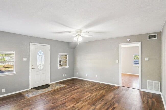 Photo - 24007 Windy Valley Rd