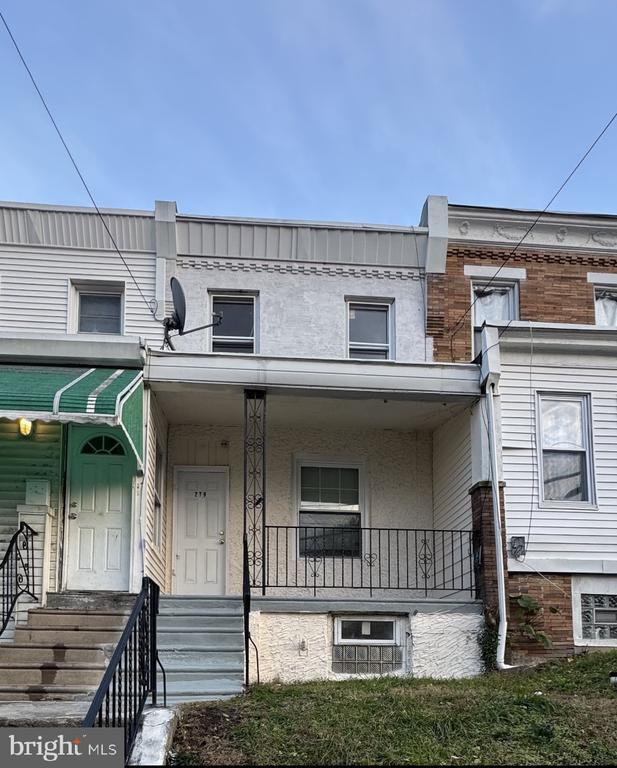 Building Photo - 278 E Montana St