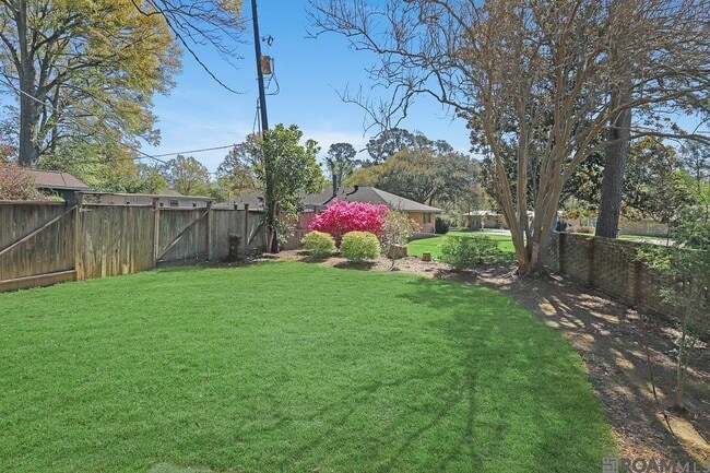 Photo - 7005 Whitlow Dr